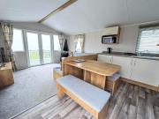 Beautiful 6 Berth Caravan With Stunning Sea Views In Suffolk Ref 68029Cr
