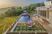 StayVista at Villa Eleve with Bonfire, Pool