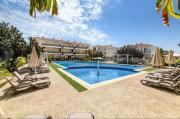 Top Paralimni