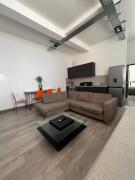 Modern 2bed warehouse conversion apartment for 6 people - London