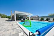 Holiday house Sara with heated pool