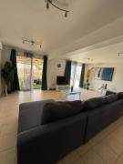 Kapparis Pleasure Familly Lounge