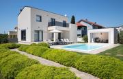 Modern villa Omnia with pool and grill in Pula Modern villa Omnia with pool and grill in Pula