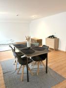 New Studio, Central & Quiet