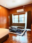 xx Stay On Sukhumvit Soi 11 BTS Nana