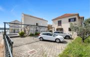 2 Bedroom Stunning Apartment In Vodice