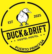 Duck & Drift - a Sleeper Hostel - Just 1,7km from Airport