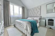 Charming Saltford Retreat with Garden Charming Saltford Retreat with Garden