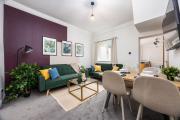 Stylish 3BR Home near Hospital and Auckland Castle Stylish 3BR Home near Hospital and Auckland Castle