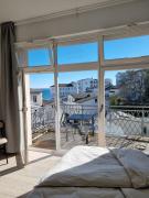 Apartment mit Meerblick und Südbalkon