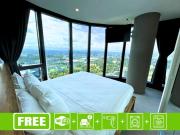 Sky High View 2 Bedroom Apartment in Southbank
