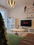 Charming apartment between beach and center of Juan-les-Pins