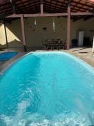 Orla 500 - Casa inteira 15 pessoas - Com Piscina - 500 Metros da Praia - Churrasqueira e muito mais