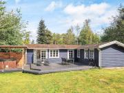 6 person holiday home in Gedser