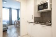 Brand new! Selfcheck-in, King size bed, free Wi-Fi