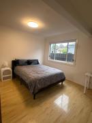 Comfortable and Spacious Queen Room - SW2
