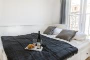 Grey 2 Apartment