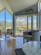 Panorama X Apartment 5 min from Reine, Hamnøy and Bodø ferry