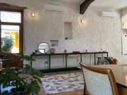 Spacious Studio, lake view and bath