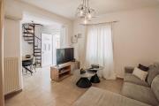 Semeli House