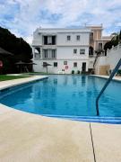 Aloha Pueblo, Garden , Rooftop View Marbella 3-Storey Townhouse