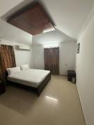 N4b pool villa