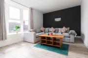 Hidden Gem with bags of space. 3 Bed Town House Hidden Gem with bags of space. 3 Bed Town House