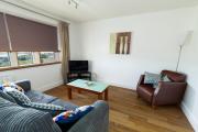 Geata na Cathrach - Galway Lakeside Apartments