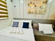 Full House Santa Ana