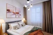 Bright & Modern Apartment in Historic Raina Blvd Building I Near Park & Old Town