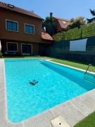 Chalet con piscina a 5 minutos de la playa