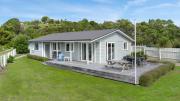 WaveSong Cottage - Your Escape by the Sea
