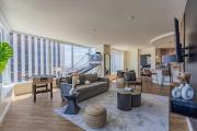Elegant 22nd Flr HighRise DT, Gym, Pool, Parking, W-D