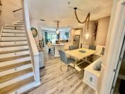 Pineapple Paradise Beach - 3BR 3BA - Pet Friendly