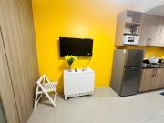 Mango Room near MOA STARCITY 2 Beds