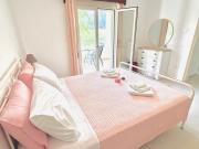 Marias Town House with private parking