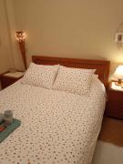 Frosos fresh old apartment in Gazi