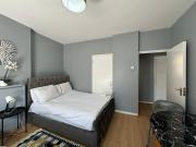 1 Bedroom Beautiful Flat In Whitechapel, London