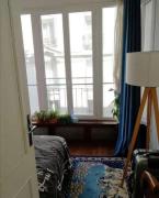 Nice haussmannian apartment in Paris