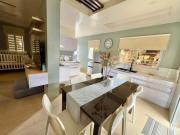 Full House Santa Ana