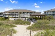 Top Oak Island