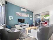 Peppi Hollow - 500 metres from the Prevelly beach