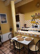 Appartement familial à Arles avec jardin et piscine