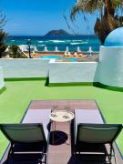 Geranio house, beachfront, pool, Corralejo