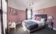 NEW Victorian Residence - sleeps 12