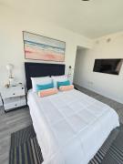 Miami-Brickell Luxury 2BR-2BATH with skyline VIEWS - walking distance to KASEYA-HEAT ARENA & BAYSIDE