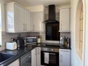 Large Studio Flat in Bayswater