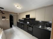 Canterbury Suites - Central croydon near station