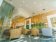 Top Hat Yai