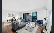 2Br2Ba Penthouse wHuge Balcony in CBD Gym Pool Will21